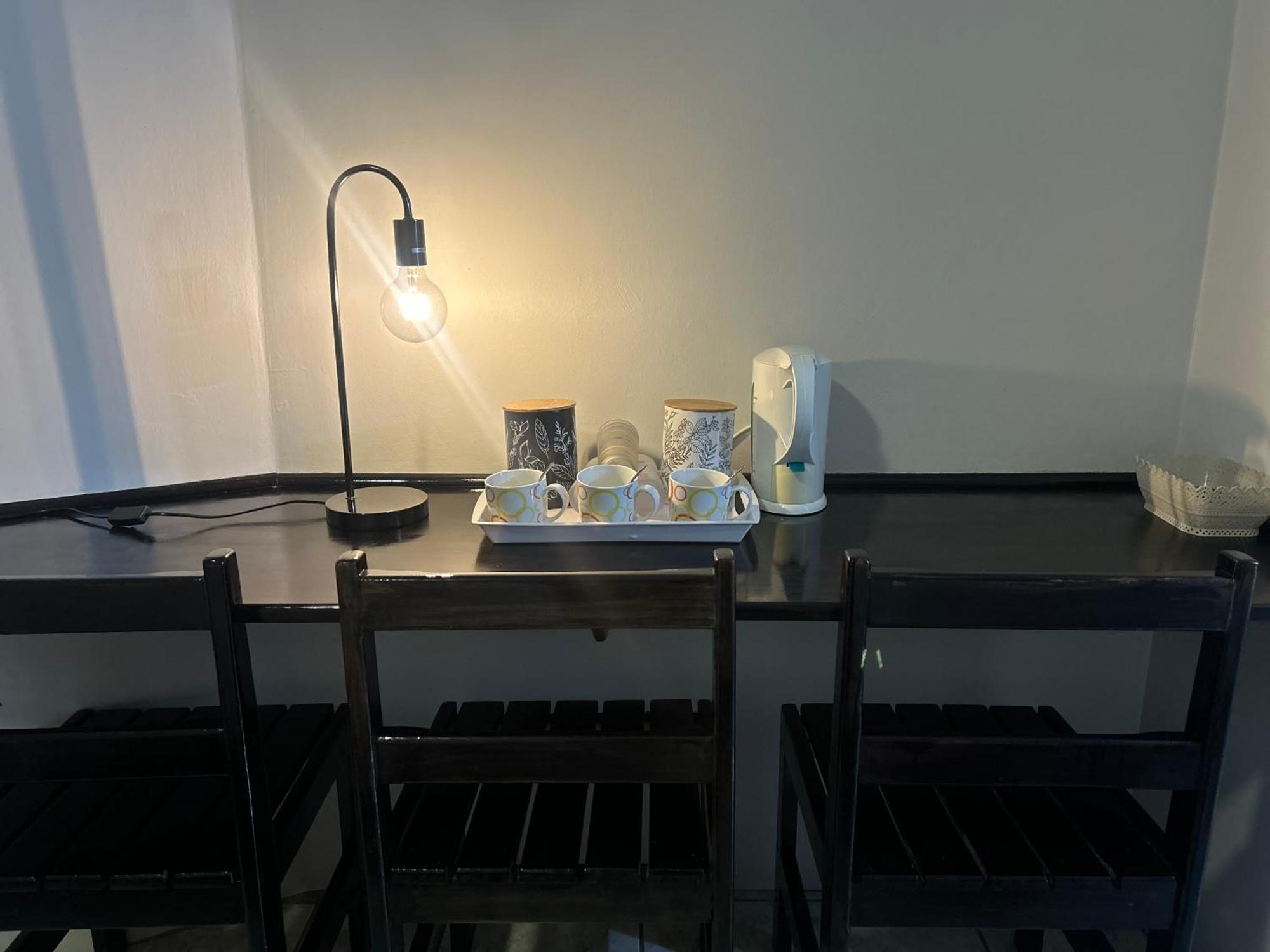 Skyfly Bed & Breakfast Манзини Экстерьер фото